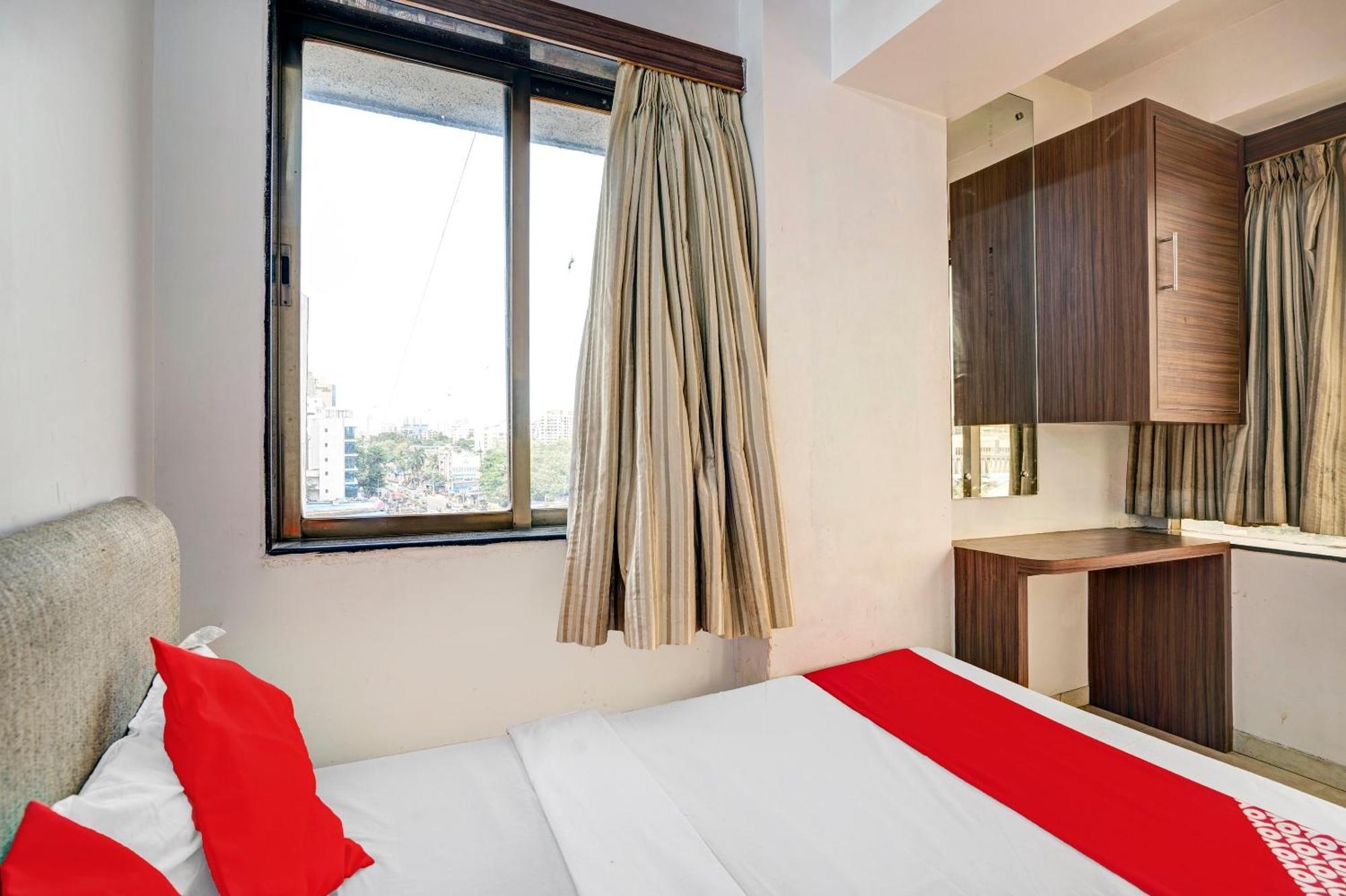 Hotel O Delight Inn Near Andheri Railway Station Mumbai Exterior photo